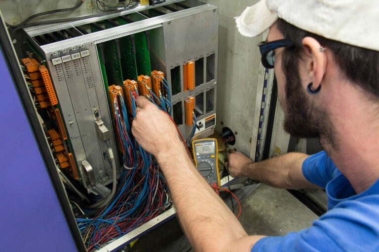 pro services apprentice electrician